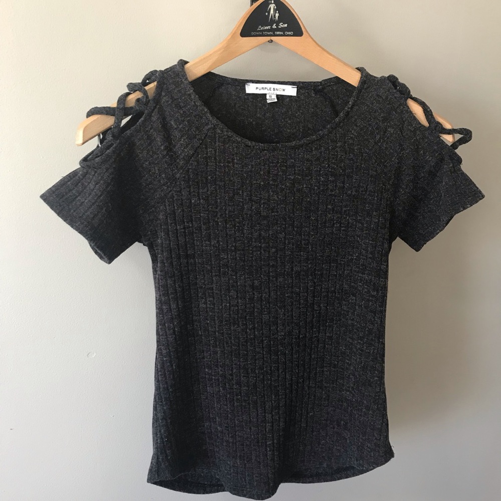 Cold shoulder top